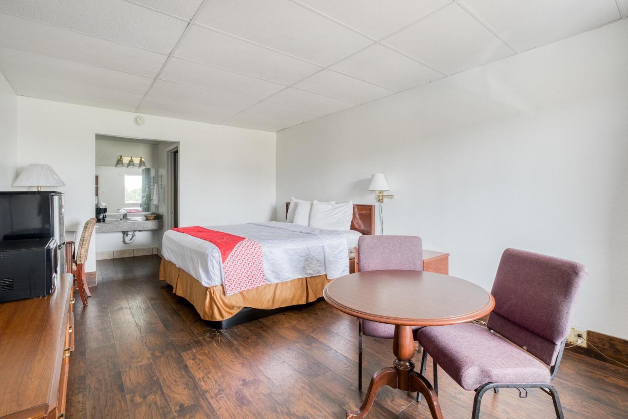 Oyo Hotel San Antonio Lackland Air Force Base West מראה חיצוני תמונה